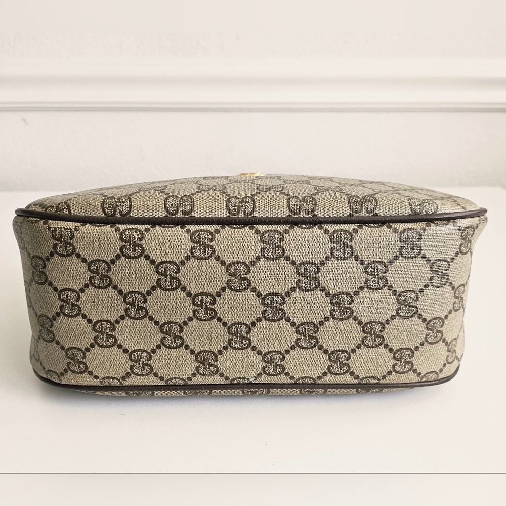 Gucci GG Supreme Sherry Line Crossbody Bag - Picture 6 of 16